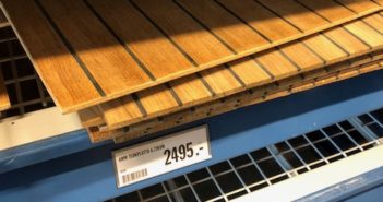 Båtgolv som höjer inredningskänslan i båten Trägolv till båt