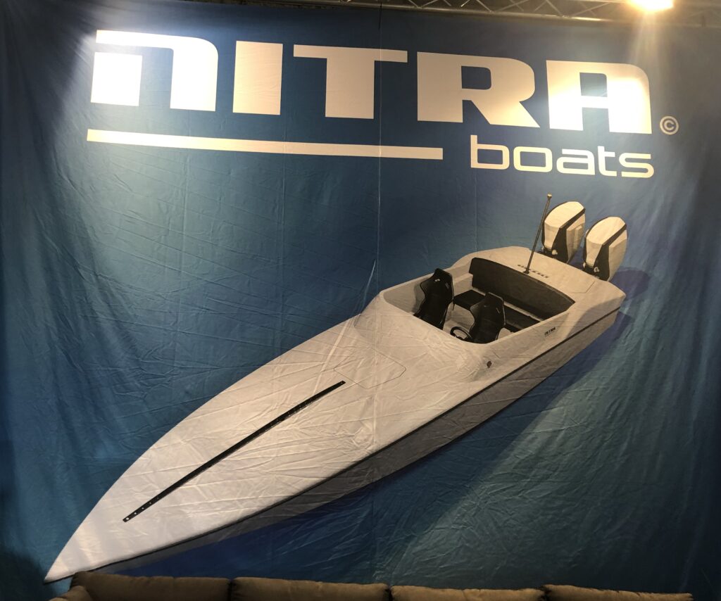 Nitra boat