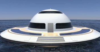 En husbåt som ser ut som ett UFO
