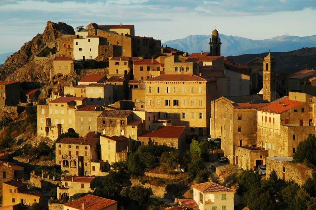 Late afternoon lights in Speloncato mountain village, Corsica